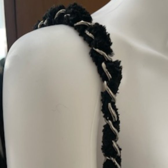 Chanel Embroidered CC Chain Tote Black Quilted Suede and Shearling - Picture 5 of 7